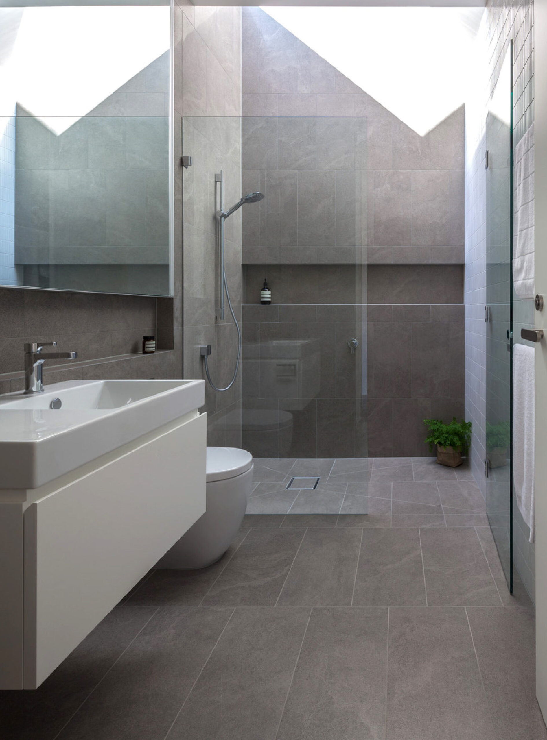 Prime Building Surveyors Red Hill Residence bathroom and shower